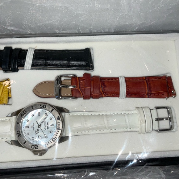 Watch, Invicta Pro-Diver Women’s Watch, NWOT - Picture 12 of 13